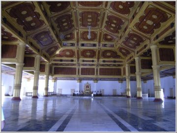 prayerhallpayamandalay.jpg